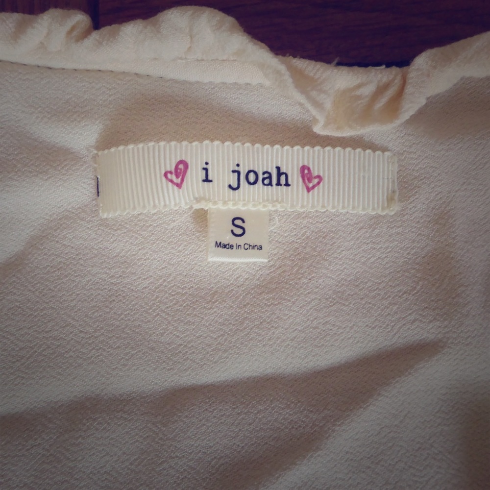 I ❤️ Joah small half button tunic